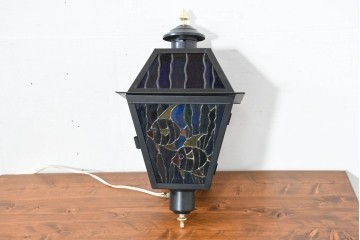 中古　希少!!　作家物!!　ステンドグラス芸術家　伊藤誠二　空間に彩りを添えるウォールランプ　定価約34万円相当　(R-084578)