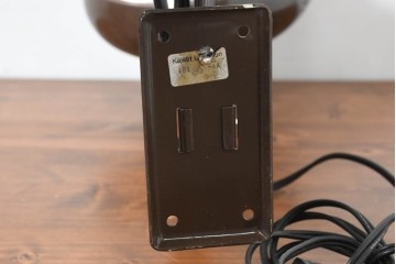 ヴィンテージ照明　ドイツ　カイザー・ロイヒテン(Kaiser Leuchten)社　クリスチャン・デル(Christian Dell)　カイザー・イデル(Kiser Idell)　バウハウス　インダストリアルデザインのシザーランプ　(R-084579)