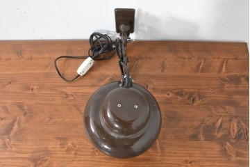 ヴィンテージ照明　ドイツ　カイザー・ロイヒテン(Kaiser Leuchten)社　クリスチャン・デル(Christian Dell)　カイザー・イデル(Kiser Idell)　バウハウス　インダストリアルデザインのシザーランプ　(R-084579)