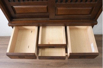 中古　美品　民芸家具　和光　ナラ材　落ち着いた佇まいが魅力的な水屋箪笥　(R-084580)