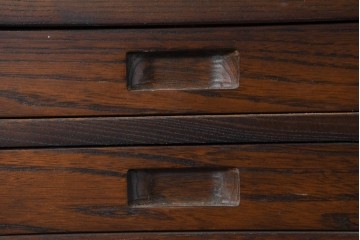 中古　美品　民芸家具　和光　ナラ材　落ち着いた佇まいが魅力的な水屋箪笥　(R-084580)