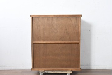 中古　美品　民芸家具　和光　ナラ材　落ち着いた佇まいが魅力的な水屋箪笥サイドキャビネット　(R-084581)