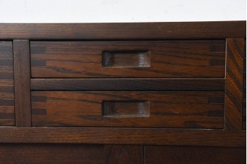 《天板取り付け加工費込み》中古　美品　民芸家具　和光　ナラ材　落ち着いた佇まいが魅力的な引き出し付き水屋箪笥サイドキャビネット　(R-084582)