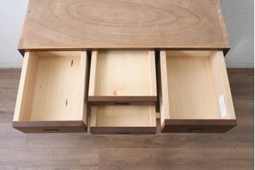 《天板取り付け加工費込み》中古　美品　民芸家具　和光　ナラ材　落ち着いた佇まいが魅力的な引き出し付き水屋箪笥サイドキャビネット　(R-084582)