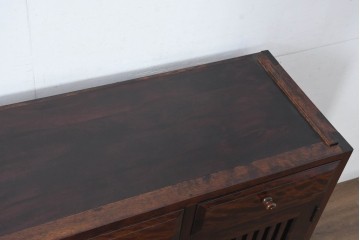 《天板取り付け加工費込み》　中古　九州民芸家具　洗練された和モダンな雰囲気を漂わせるサイドボード　(R-084586)