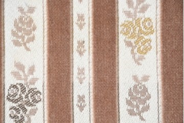 中古　カリモク家具(karimoku)　domani(ドマーニ)　QUEENS LIFE(クイーンズライフ)　クラシカルな空間を演出するアームチェアとスツールのセット　アームチェア定価約27万6千円相当　スツール定価約10万円相当　(R-084588)