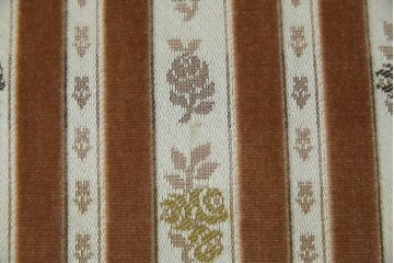 中古　カリモク家具(karimoku)　domani(ドマーニ)　QUEENS LIFE(クイーンズライフ)　クラシカルな空間を演出するスツール　定価約10万円相当　(R-084590)