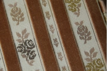 中古　カリモク家具(karimoku)　domani(ドマーニ)　QUEENS LIFE(クイーンズライフ)　クラシカルな空間を演出するスツール　定価約10万円相当　(R-084590)