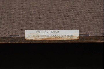 中古　カリモク家具(karimoku)　domani(ドマーニ)　QUEENS LIFE(クイーンズライフ)　クラシカルな空間を演出する3人掛けソファ　定価約55万7千円相当　(R-084591)