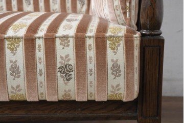 中古　カリモク家具(karimoku)　domani(ドマーニ)　QUEENS LIFE(クイーンズライフ)　クラシカルな空間を演出する3人掛けソファ　定価約55万7千円相当　(R-084591)