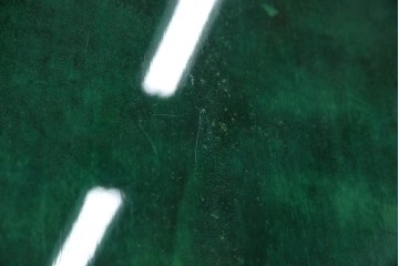 イタリアヴィンテージ　激レア!!　イタリア高級家具　アルド・トゥーラ(ALDO TURA)　仔山羊革張り　シャープで美しい脚の造形美と個性が光る鮮烈なグリーンに目を奪われる三面鏡ドレッサー　(R-084592)