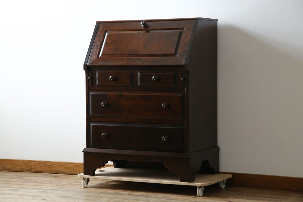 中古　美品　北海道民芸家具　シンプルながら細部までこだわり抜かれた作りが魅力のライティングビューロー　(R-084593)