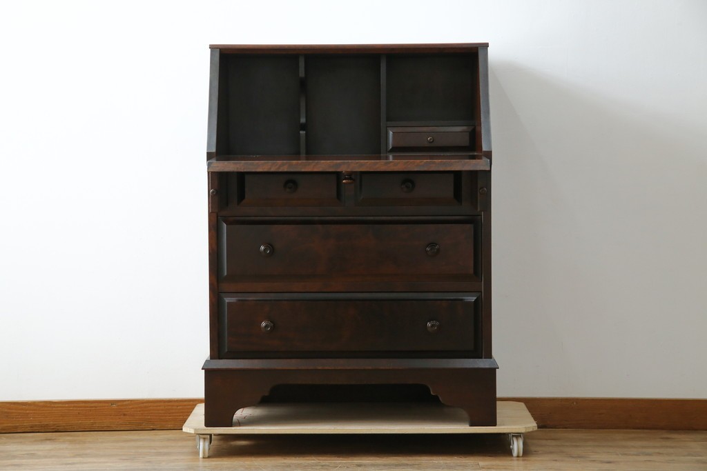 中古　美品　北海道民芸家具　シンプルながら細部までこだわり抜かれた作りが魅力のライティングビューロー　(R-084593)