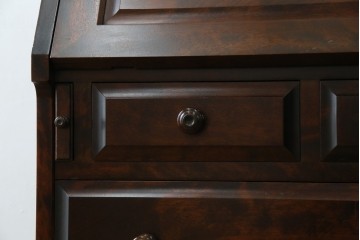 中古　美品　北海道民芸家具　シンプルながら細部までこだわり抜かれた作りが魅力のライティングビューロー　(R-084593)