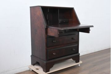 中古　美品　北海道民芸家具　シンプルながら細部までこだわり抜かれた作りが魅力のライティングビューロー(ワークデスク、簿記机、在宅ワーク、在宅用、引き出し、店舗什器)(R-084593)