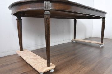 中古　美品　カリモク家具(karimoku)　ドマーニ(domani)　クイーンズライフ(QUEENS LIFE)　クラシカルな佇まいの6人掛けダイニングテーブル(定価約65万6千円)(R-084594)