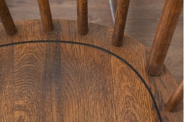和製ビンテージ　キツツキ　ナラ材　カントリーやナチュラルスタイルに相性抜群なロッキングチェア　(R-084597)