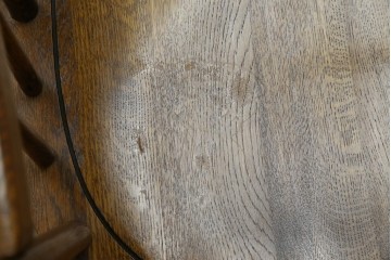 和製ヴィンテージ　キツツキ　ナラ材　カントリーやナチュラルスタイルに相性抜群なロッキングチェア　(R-084597)