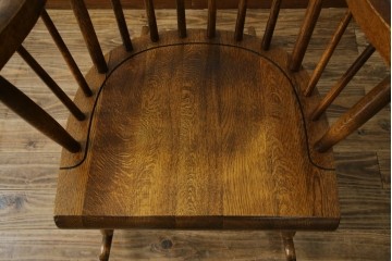 和製ヴィンテージ　キツツキ　ナラ材　カントリーやナチュラルスタイルに相性抜群なロッキングチェア　(R-084597)