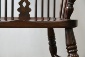 中古　美品　松本民芸家具　#44A型　クラシカルなデザインが美しいウィンザーチェア　定価約20万円相当　(R-084598)