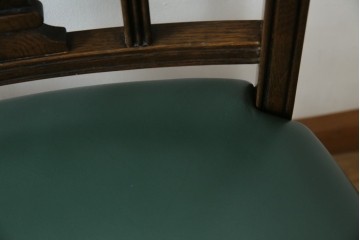 中古　美品　カリモク家具　domani(ドマーニ)　QUEENS LIFE(クイーンズライフ)　本革　優美なフォルムで格調高い雰囲気漂うダイニングチェア3脚　セット現行価格約66万円相当　(R-084600)