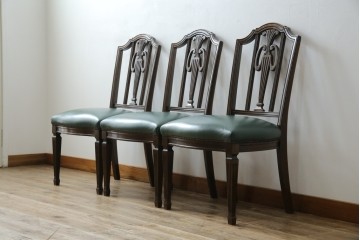 中古　美品　カリモク家具　domani(ドマーニ)　QUEENS LIFE(クイーンズライフ)　本革　優美なフォルムで格調高い雰囲気漂うダイニングチェア3脚　セット現行価格約66万円相当　(R-084600)