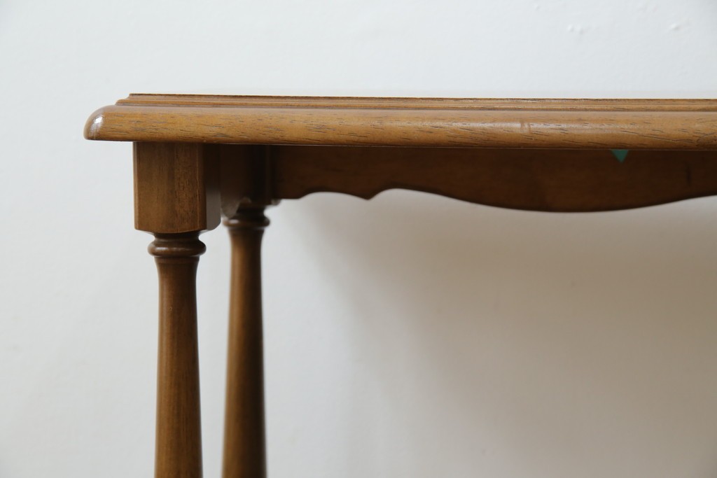 和製ヴィンテージ　maruni(マルニ木工)　オールドマルニ　フランドルハウス(Flandre House)　格式と機能美を兼ね備えたネストテーブル　(R-084606)