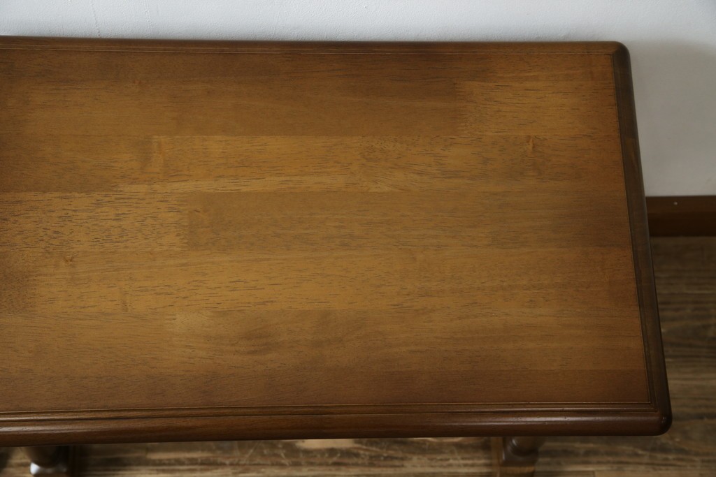 和製ヴィンテージ　maruni(マルニ木工)　オールドマルニ　フランドルハウス(Flandre House)　格式と機能美を兼ね備えたネストテーブル　(R-084606)