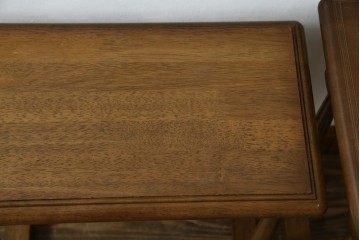 和製ヴィンテージ　maruni(マルニ木工)　オールドマルニ　フランドルハウス(Flandre House)　格式と機能美を兼ね備えたネストテーブル　(R-084606)