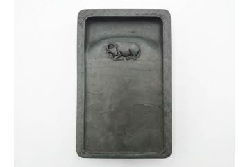 中国　鹿原林信　漢詩　石紋　臥牛硯　象彫　縁石硯(書道具、彫刻、習字、外箱付)(R-084616)