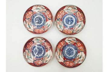 江戸期　古伊万里　冨貴長春　色絵　染付　金彩　約12cm　3.8寸　上品な雰囲気漂う小皿4枚セット　(R-084617)