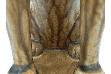 紫舟作　黄瀬戸釉　高さ 約24cm　威厳がありながらも愛嬌を感じさせる表情が魅力の高麗犬(記念品、狛犬、獅子、オブジェ、置物、ディスプレイ、陶磁器、共箱付)(R-084620)