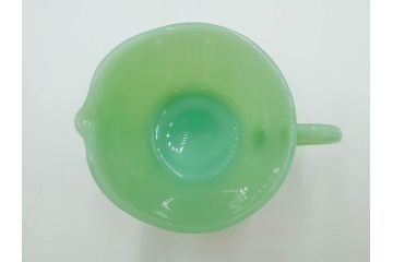 ファイヤーキング(FireKing)　ジェーンレイ　ジェダイ　レトロで優しい風合いが魅力のポット&クリーマー　(R-084621)