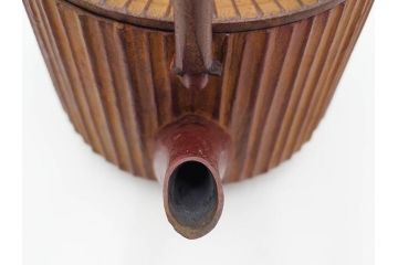 南部鉄器　伝統工芸士　現代の名工　佐藤勝久　利休型　蛇ノ目　伝統とモダンが融合した美しい佇まいの鉄瓶　(R-084623)