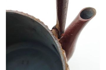 南部鉄器　伝統工芸士　現代の名工　佐藤勝久　利休型　蛇ノ目　伝統とモダンが融合した美しい佇まいの鉄瓶　(R-084623)