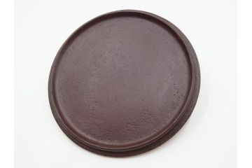 南部鉄器　伝統工芸士　現代の名工　佐藤勝久　利休型　蛇ノ目　伝統とモダンが融合した美しい佇まいの鉄瓶　(R-084623)