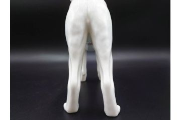 ノリタケ　NORITAKE　スタジオコレクション　秋田犬　高さ 約20cm　精悍な顔つきに惹かれるフィギュリン　(R-084626)