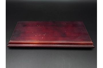 ノリタケ　NORITAKE　スタジオコレクション　秋田犬　高さ 約20cm　精悍な顔つきに惹かれるフィギュリン　(R-084626)