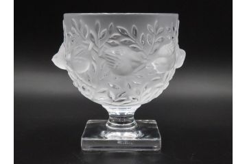 フランス　LALIQUE(ラリック)　エリザベス(ELISABETH)　高さ 約14cm　定価約156,000円　優雅な雰囲気漂うフラワーベース　(R-084627)