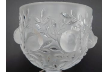 フランス　LALIQUE(ラリック)　エリザベス(ELISABETH)　高さ 約14cm　定価約156,000円　優雅な雰囲気漂うフラワーベース　(R-084627)