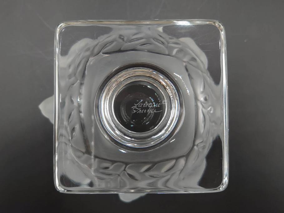 フランス　LALIQUE(ラリック)　エリザベス(ELISABETH)　高さ 約14cm　定価約156,000円　優雅な雰囲気漂うフラワーベース　(R-084627)