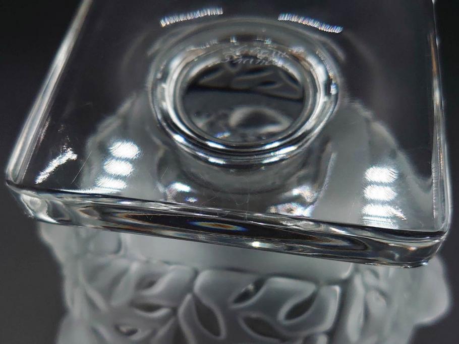 フランス　LALIQUE(ラリック)　エリザベス(ELISABETH)　高さ 約14cm　定価約156,000円　優雅な雰囲気漂うフラワーベース　(R-084627)