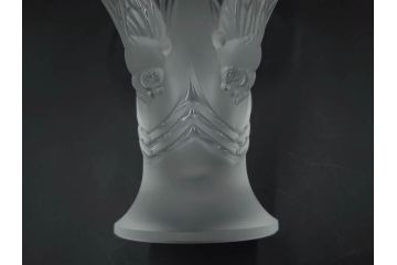 フランス　LALIQUE(ラリック)　シガール(CIGALES)　セミ　高さ 約10cm　繊細な輝きが空間に深みをもたらすフラワーベース　(R-084628)