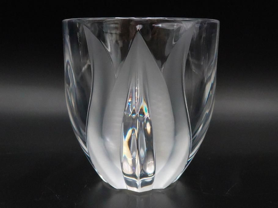 フランス　LALIQUE(ラリック)　チューリップ(TULIPES)　花びらを思わせる優雅な曲線が美しいフラワーベース　(R-084630)