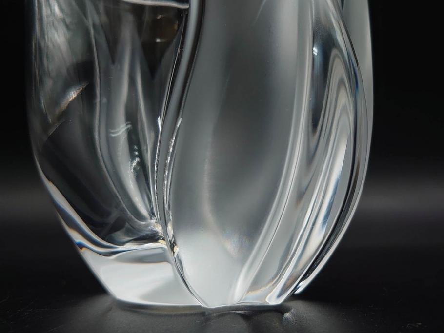 フランス　LALIQUE(ラリック)　チューリップ(TULIPES)　花びらを思わせる優雅な曲線が美しいフラワーベース　(R-084630)