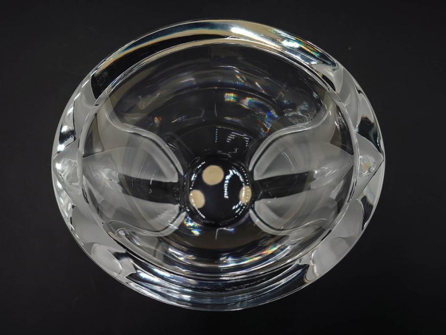 フランス　LALIQUE(ラリック)　チューリップ(TULIPES)　花びらを思わせる優雅な曲線が美しいフラワーベース　(R-084630)