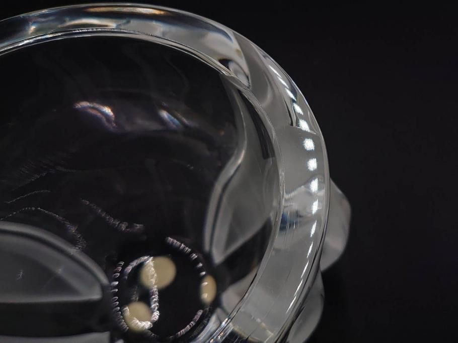 フランス　LALIQUE(ラリック)　チューリップ(TULIPES)　花びらを思わせる優雅な曲線が美しいフラワーベース　(R-084630)