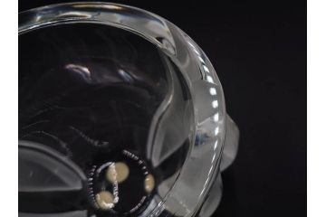 フランス　LALIQUE(ラリック)　チューリップ(TULIPES)　花びらを思わせる優雅な曲線が美しいフラワーベース　(R-084630)