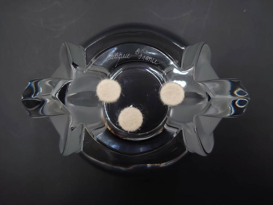 フランス　LALIQUE(ラリック)　チューリップ(TULIPES)　花びらを思わせる優雅な曲線が美しいフラワーベース　(R-084630)