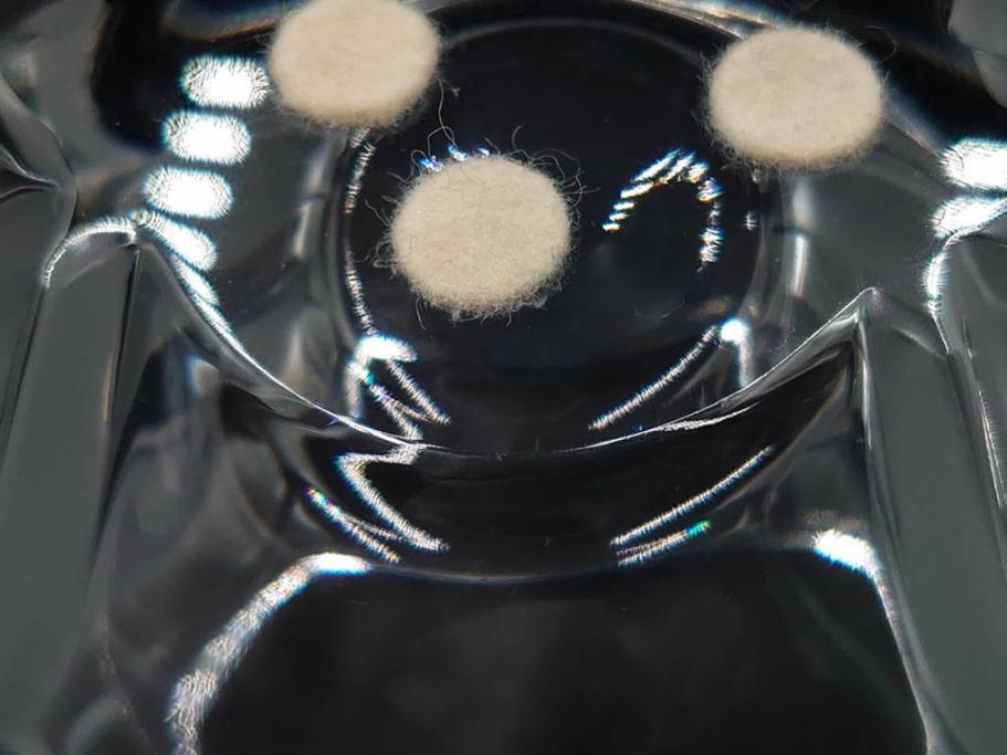 フランス　LALIQUE(ラリック)　チューリップ(TULIPES)　花びらを思わせる優雅な曲線が美しいフラワーベース　(R-084630)